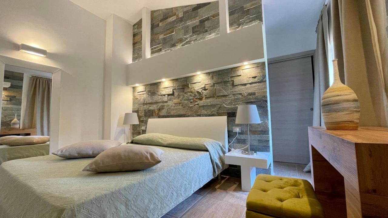 Borgo Del Nespolo Bed & Breakfast เปสคีชี ภายนอก รูปภาพ