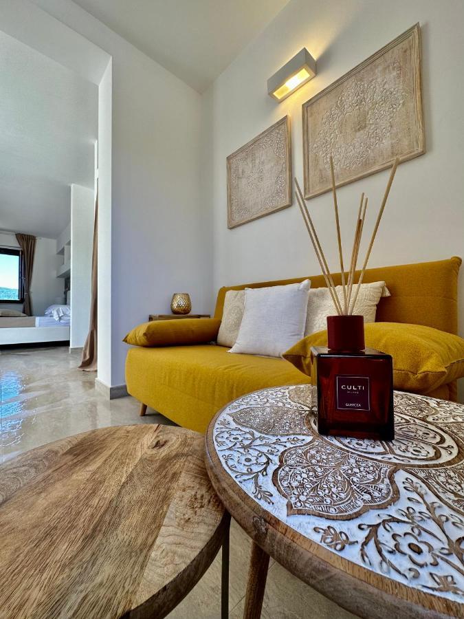 Borgo Del Nespolo Bed & Breakfast เปสคีชี ภายนอก รูปภาพ