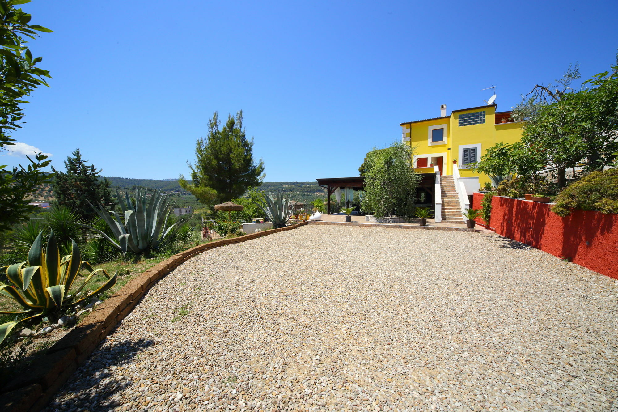 Borgo Del Nespolo Bed & Breakfast เปสคีชี ภายนอก รูปภาพ